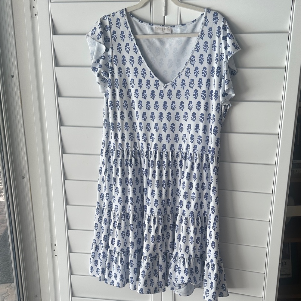 Smith & Quinn “Delaney” dress blue and white tiered flutter sleeve XL